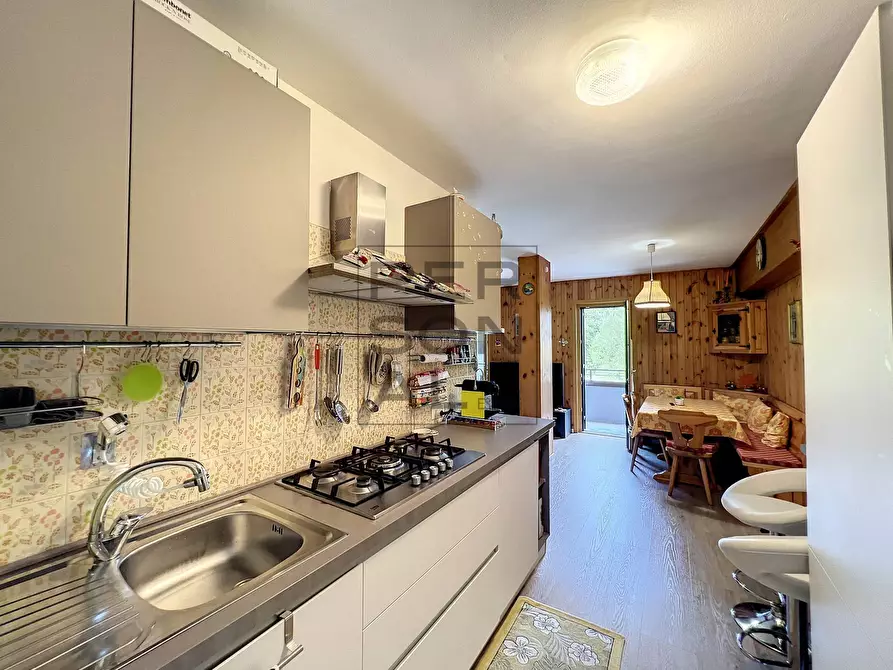 Immagine 15 di Appartamento in vendita  in Calceranica Al Lago a Calceranica Al Lago