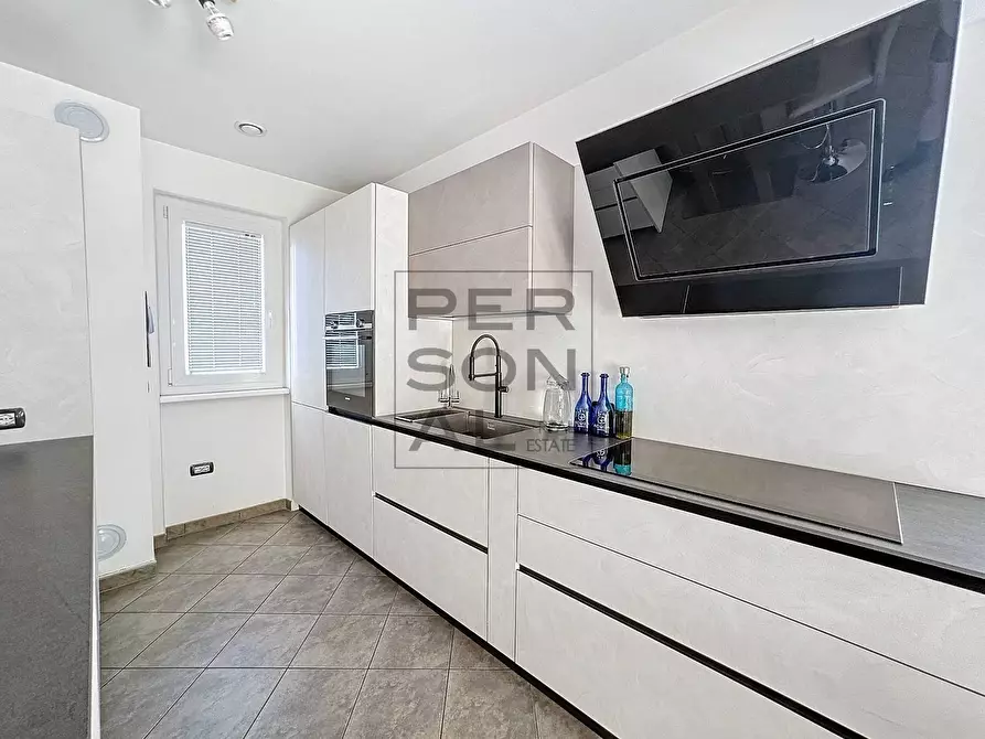 Immagine 3 di Appartamento in vendita  in Via Stefano Salterio a Trento