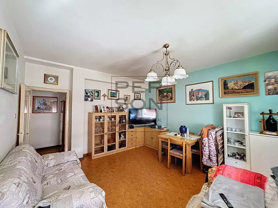 Immagine 17 di Appartamento in vendita  in Piazza Generale Cantore a Trento