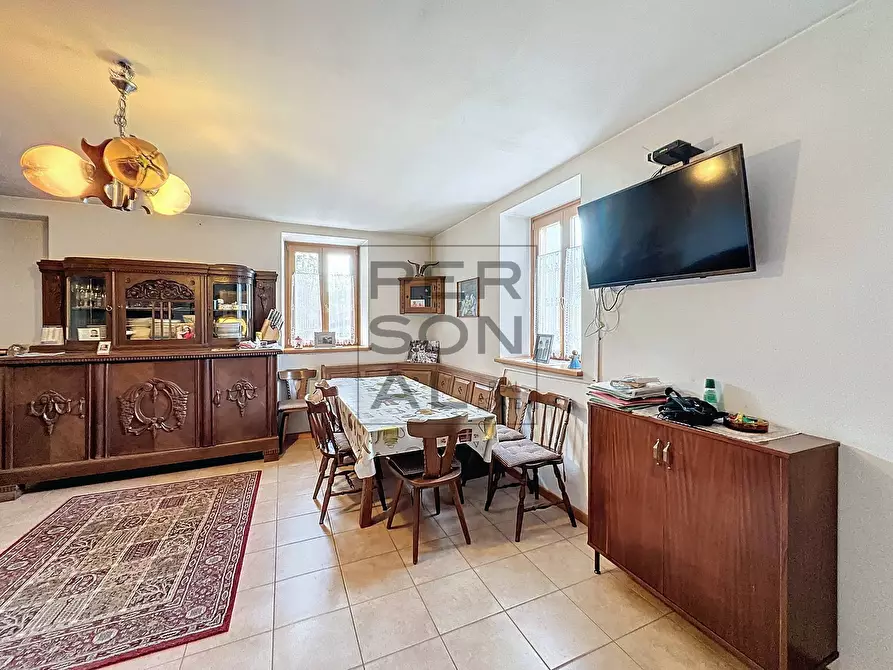 Immagine 2 di Casa indipendente in vendita  a Cavedine