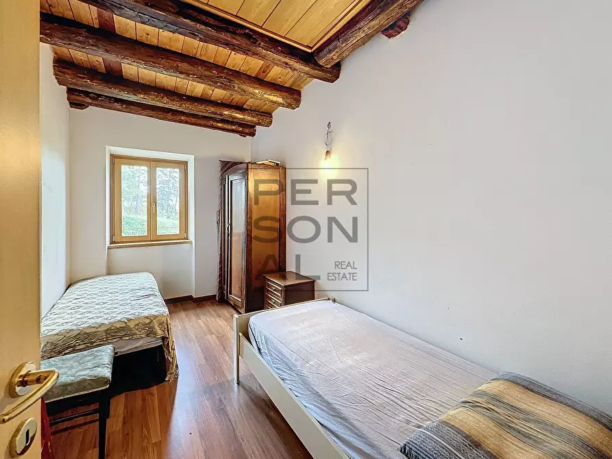 Immagine 4 di Casa indipendente in vendita  a Cavedine