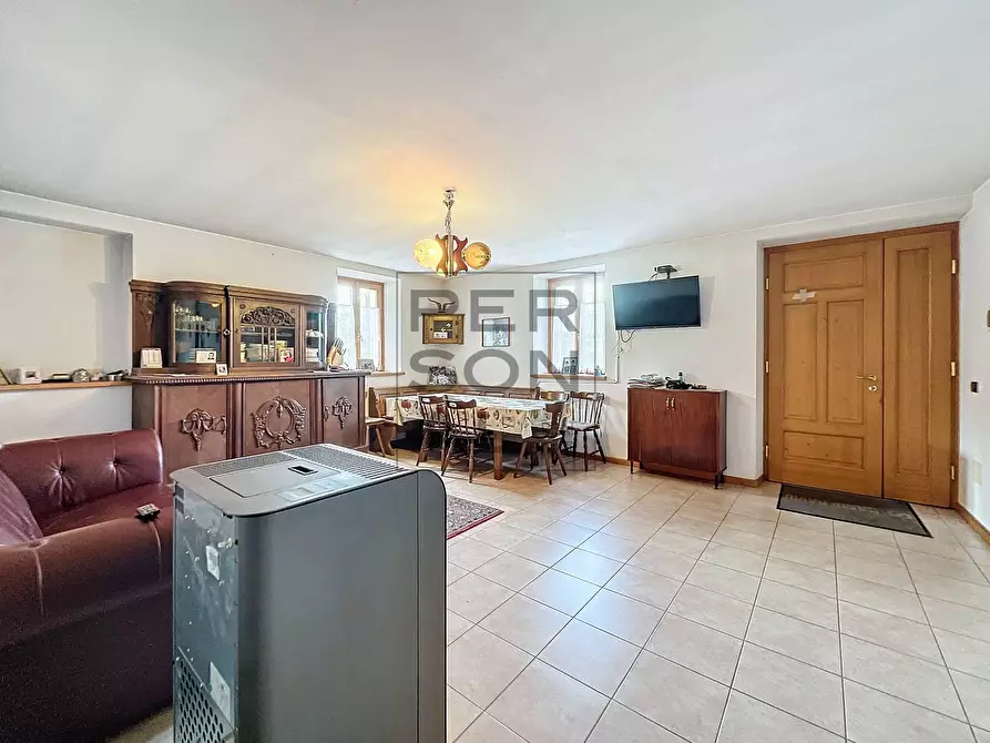 Immagine 11 di Casa indipendente in vendita  a Cavedine