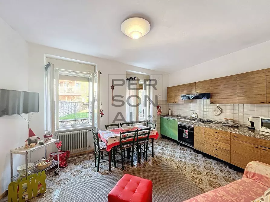 Immagine 6 di Camera in vendita  a Brentonico