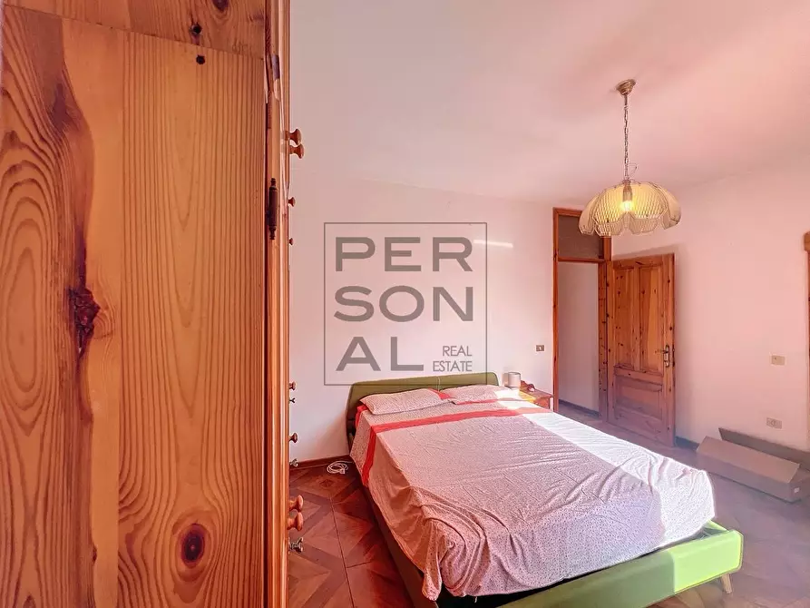 Immagine 10 di Camera in vendita  a Brentonico