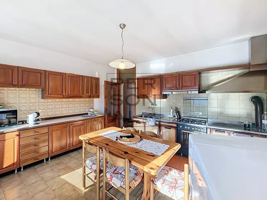 Immagine 13 di Camera in vendita  a Brentonico