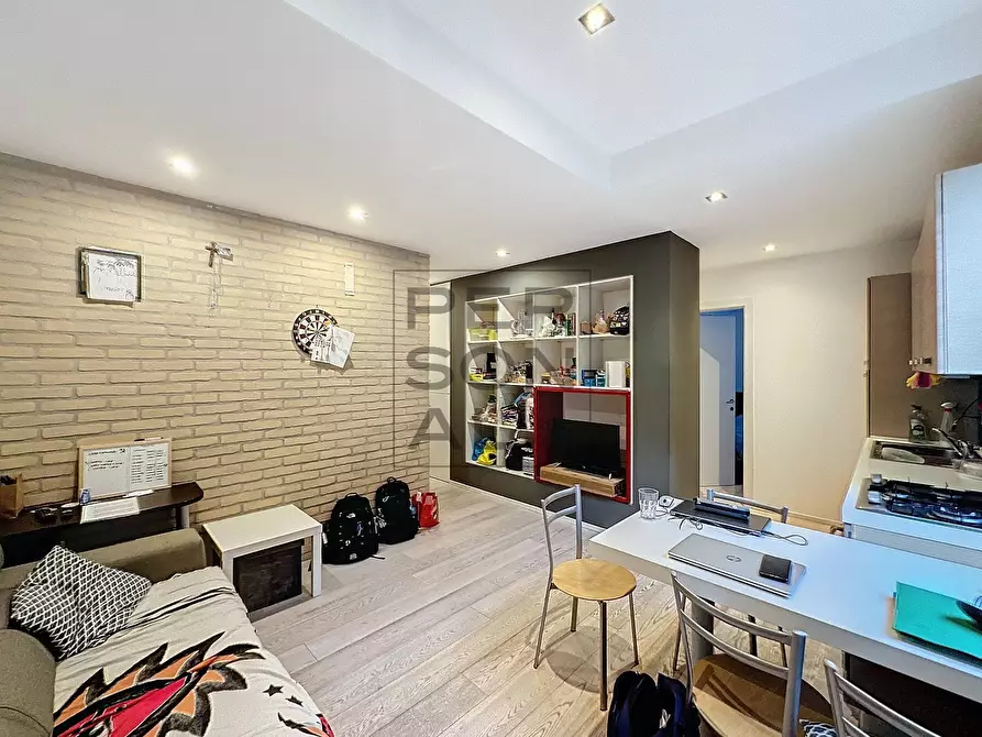 Immagine 5 di Appartamento in vendita  a Trento