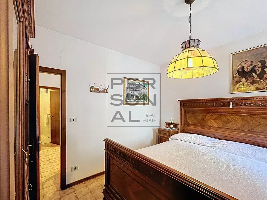 Immagine 7 di Camera in vendita  a Brentonico