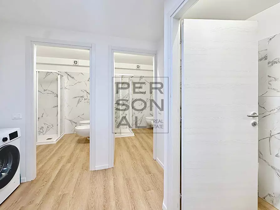 Immagine 16 di Appartamento in affitto  a Trento