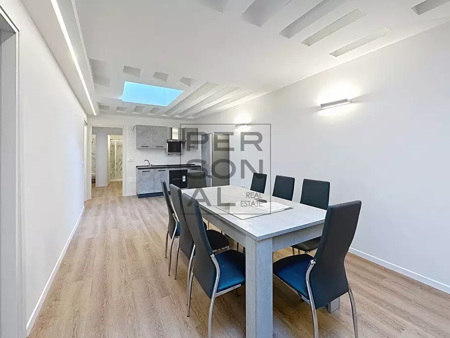 Immagine 11 di Appartamento in affitto  a Trento