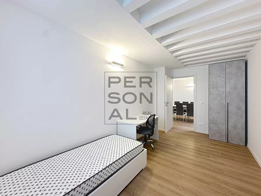 Immagine 12 di Appartamento in affitto  a Trento