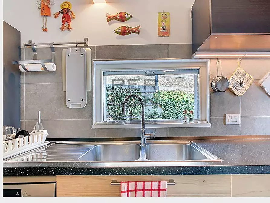 Immagine 11 di Casa bifamiliare in vendita  a Garniga Terme