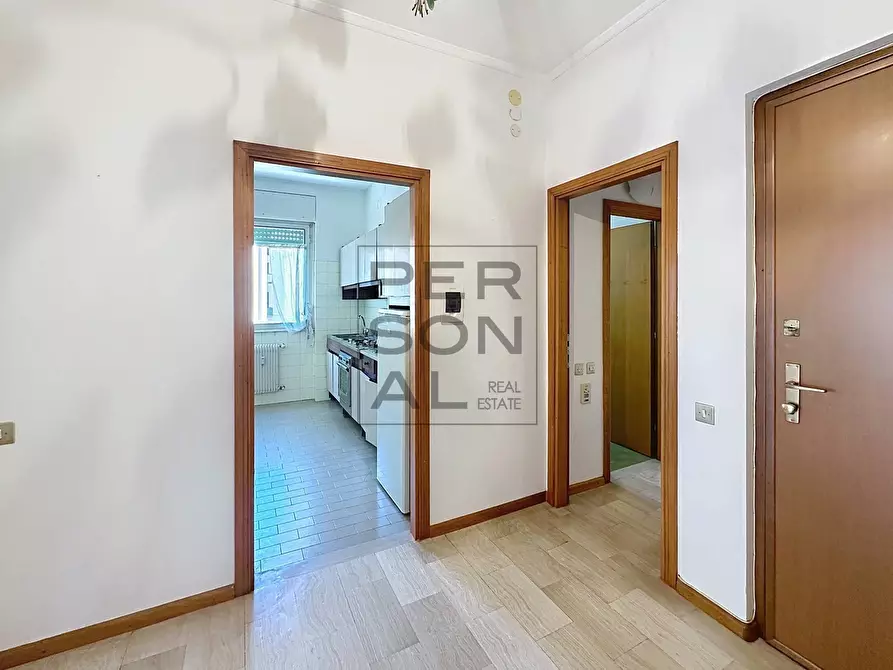 Immagine 11 di Appartamento in vendita  a Trento