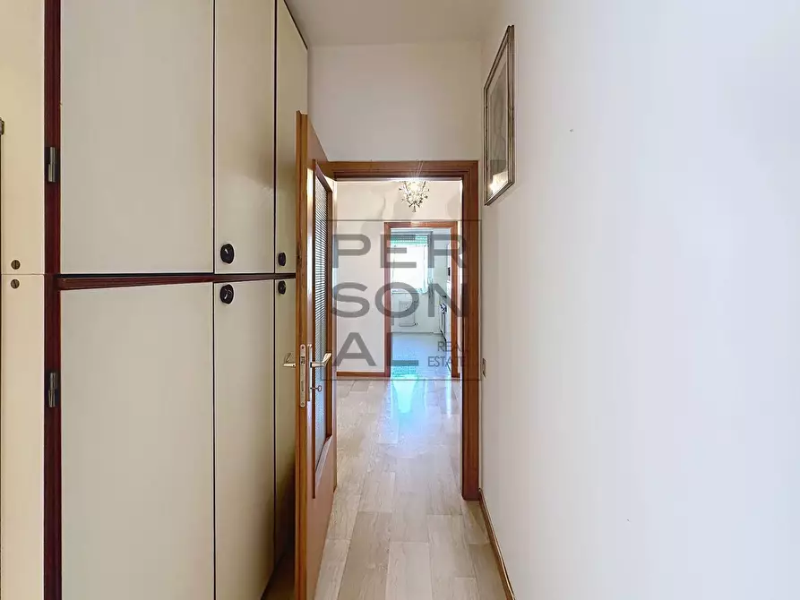 Immagine 12 di Appartamento in vendita  a Trento