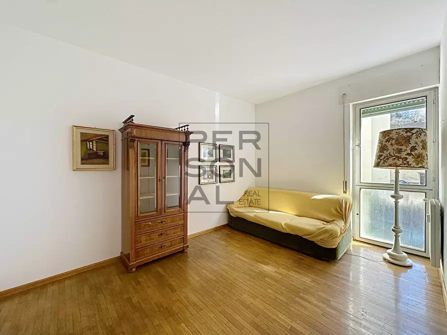 Immagine 15 di Appartamento in vendita  a Trento