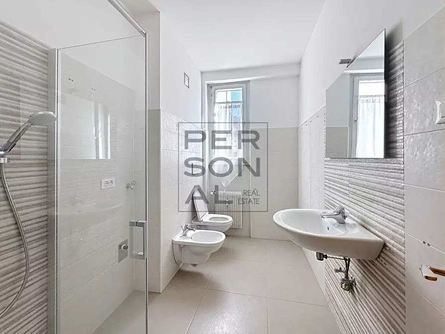 Immagine 16 di Appartamento in vendita  a Trento