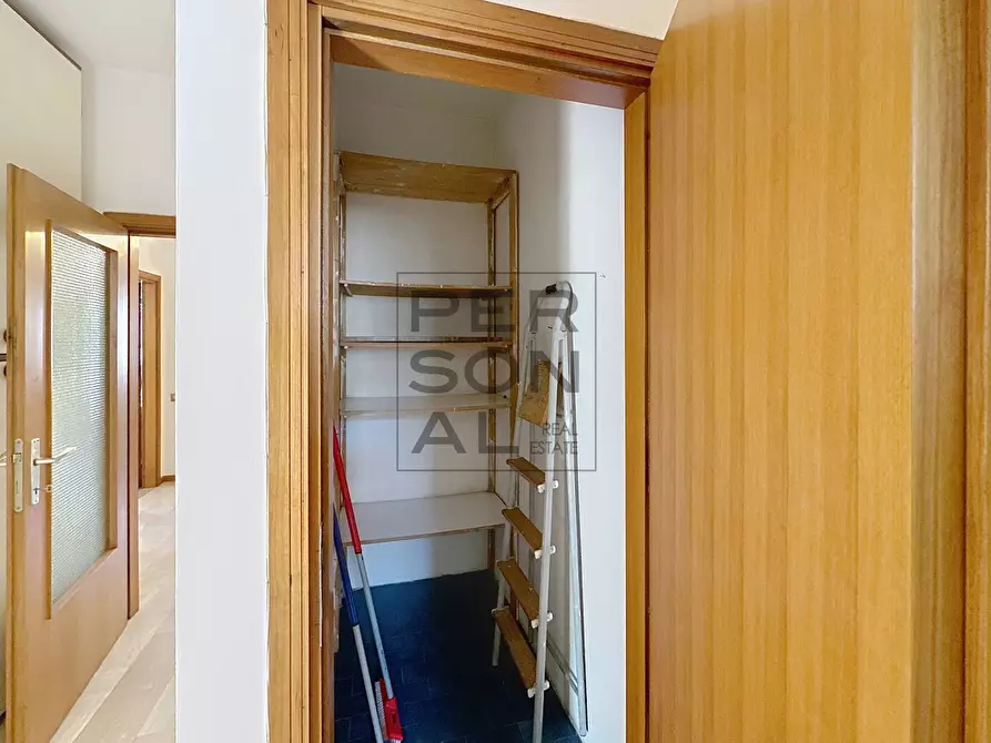 Immagine 17 di Appartamento in vendita  a Trento