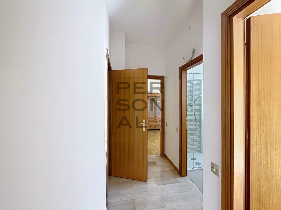 Immagine 18 di Appartamento in vendita  a Trento