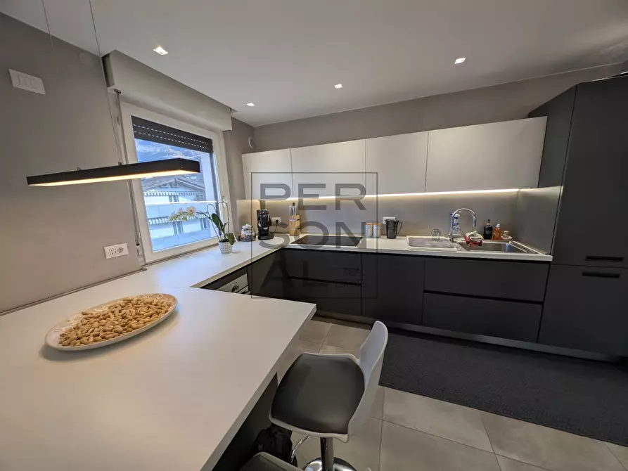 Immagine 18 di Appartamento in vendita  a Trento