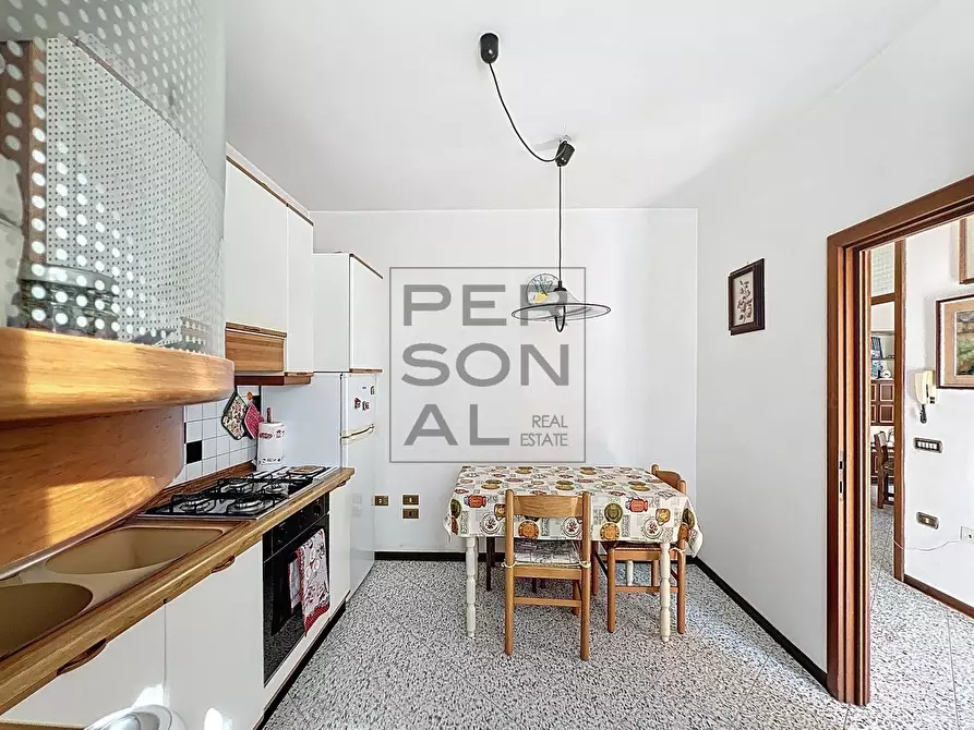 Immagine 5 di Appartamento in vendita  a Arco