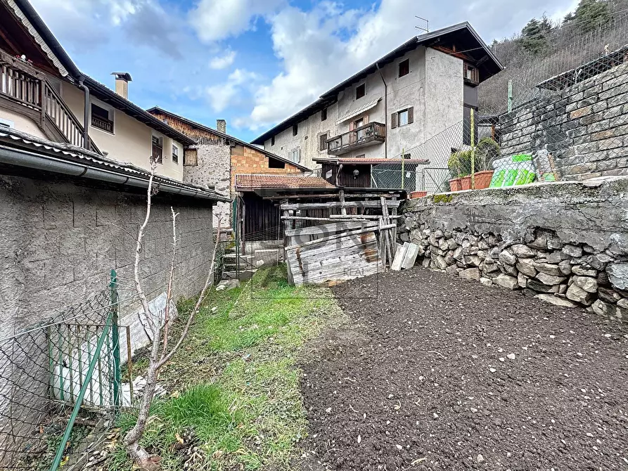 Immagine 22 di Appartamento in vendita  in Stedro a Segonzano