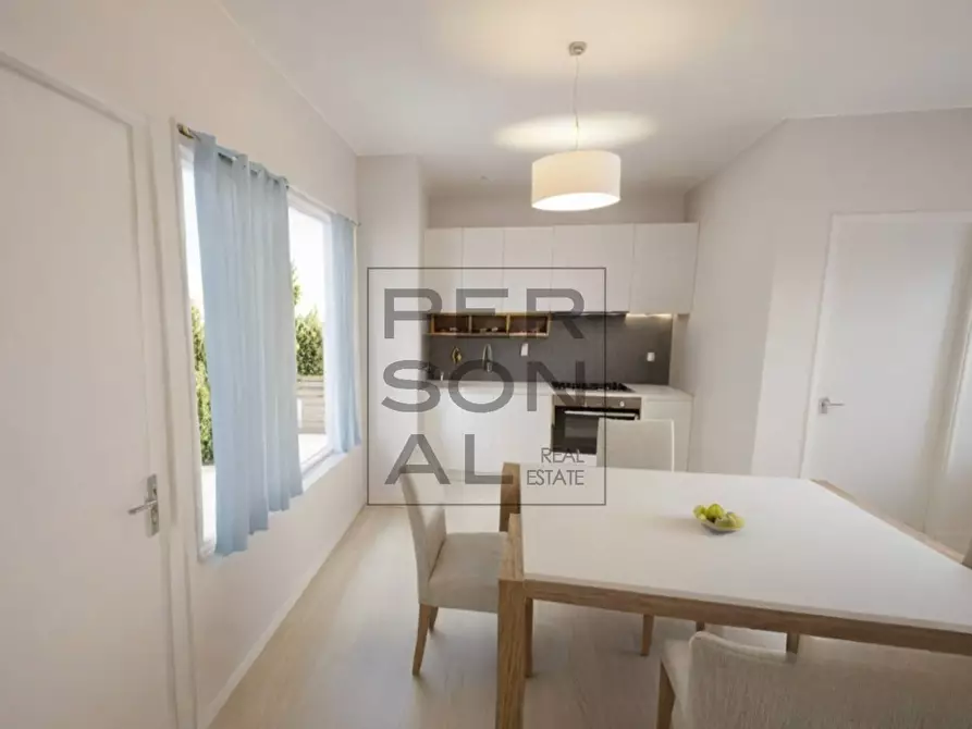 Immagine 2 di Appartamento in vendita  a Trento