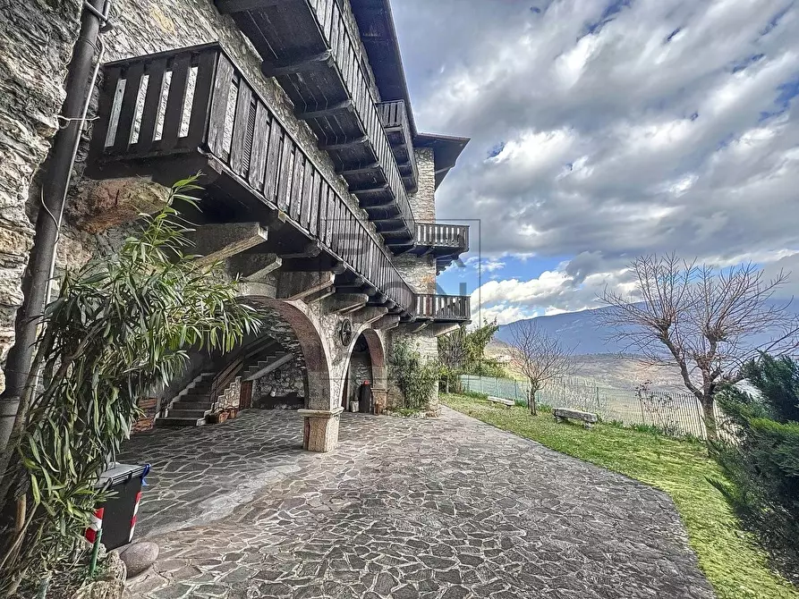 Immagine 1 di Camera in vendita  a Brentonico