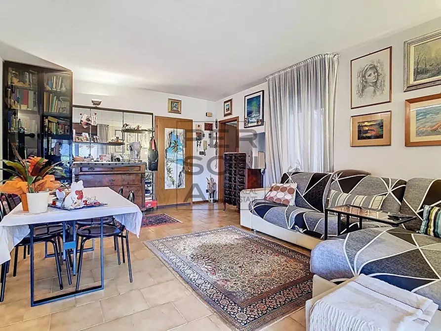 Immagine 4 di Appartamento in vendita  a Trento