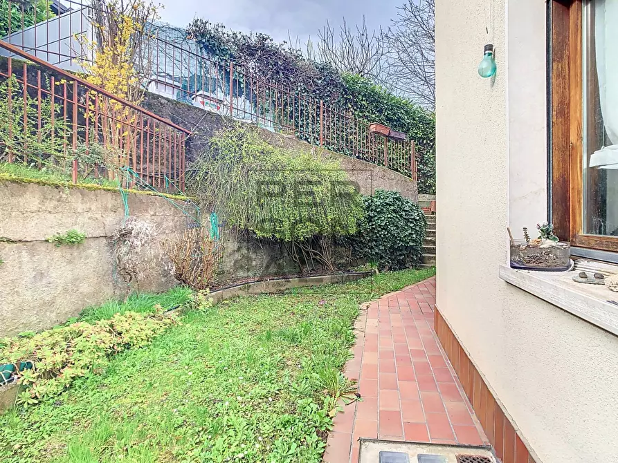 Immagine 12 di Appartamento in vendita  a Trento