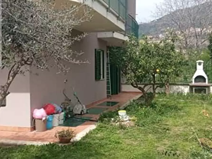 Immagine 1 di Appartamento in vendita  in Via F. Agostino da Casoria a Lauro