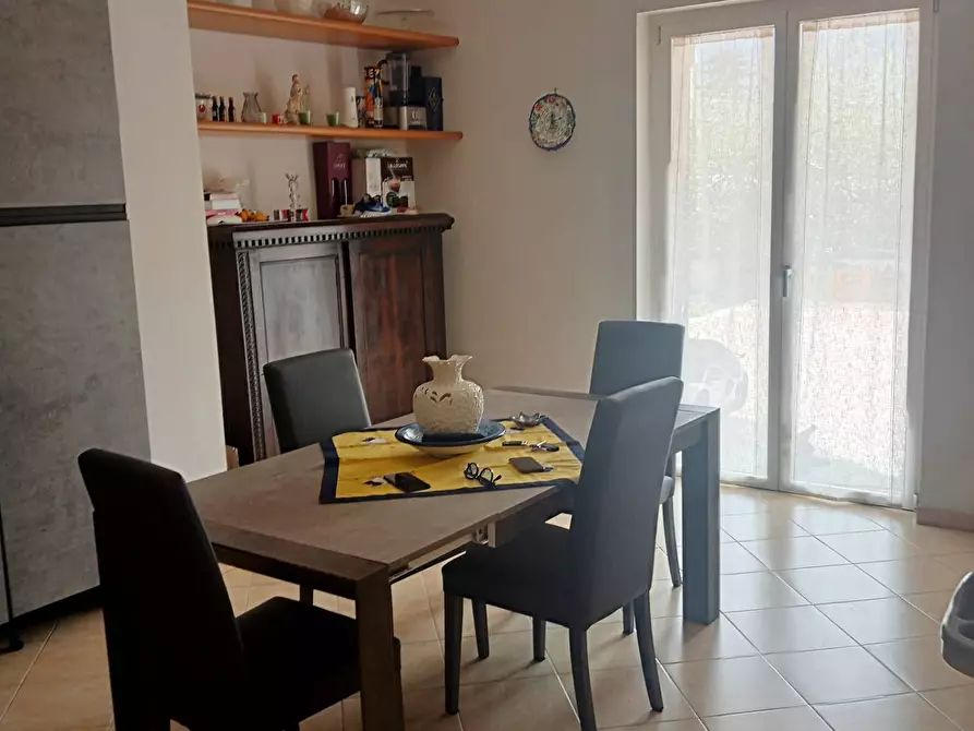 Immagine 3 di Appartamento in vendita  in Via F. Agostino da Casoria a Lauro