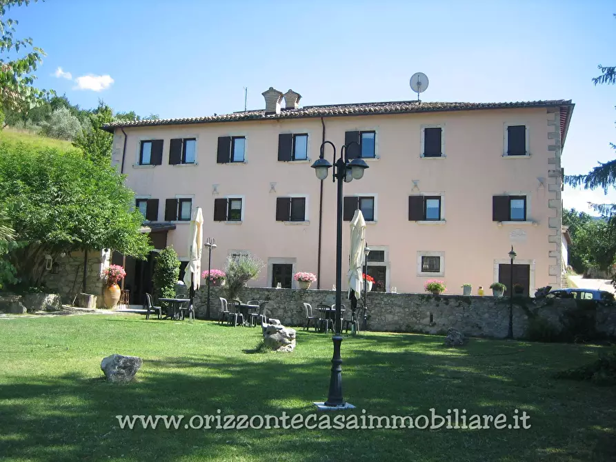 Immagine 1 di Casa indipendente in vendita  a Ascoli Piceno