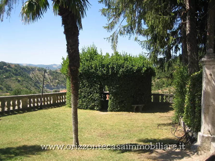 Immagine 3 di Casa indipendente in vendita  a Ascoli Piceno