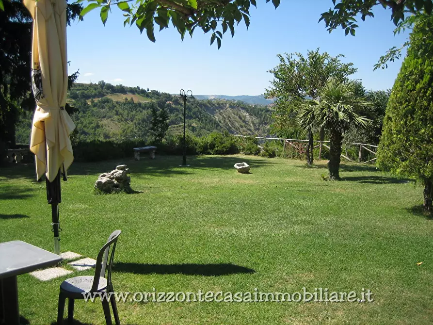 Immagine 5 di Casa indipendente in vendita  a Ascoli Piceno