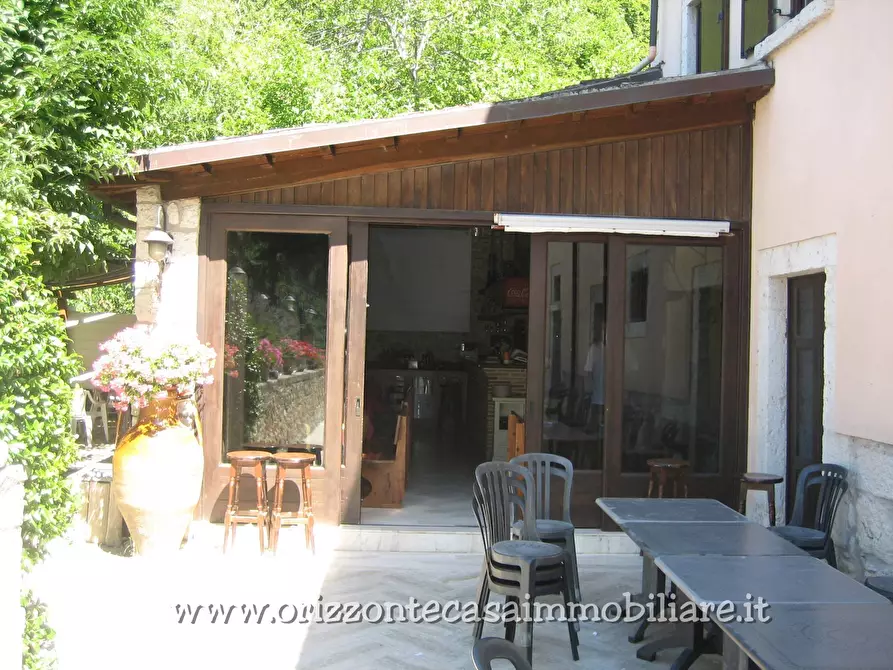 Immagine 7 di Casa indipendente in vendita  a Ascoli Piceno