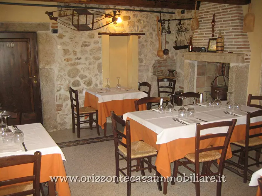 Immagine 13 di Casa indipendente in vendita  a Ascoli Piceno