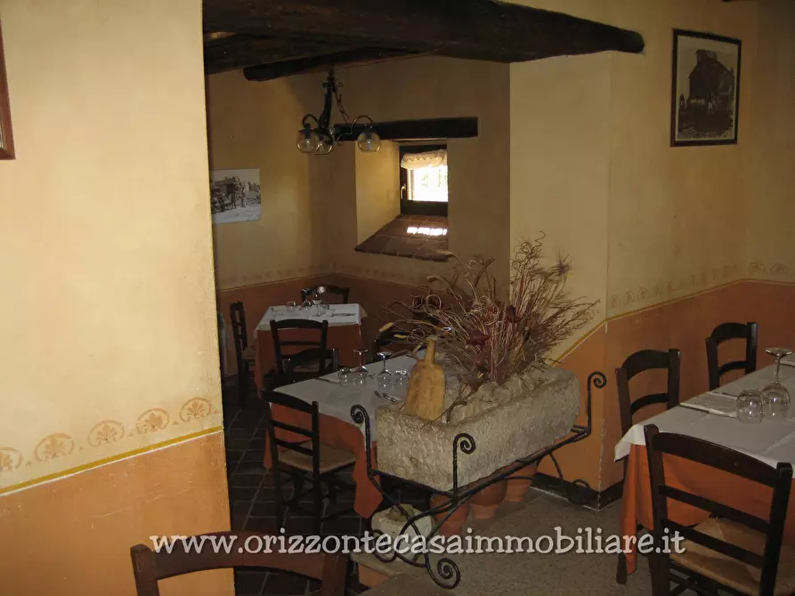 Immagine 15 di Casa indipendente in vendita  a Ascoli Piceno