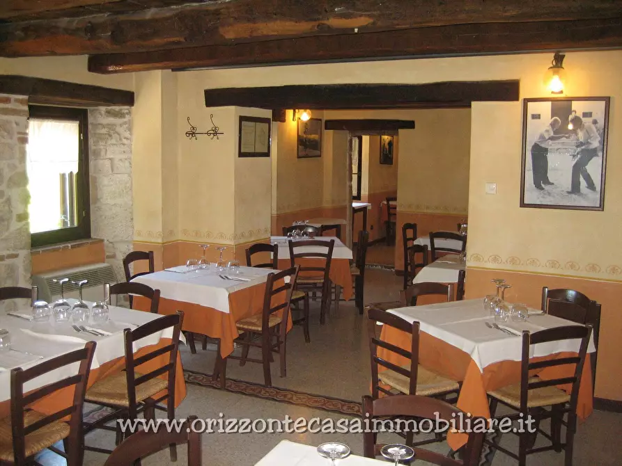 Immagine 16 di Casa indipendente in vendita  a Ascoli Piceno