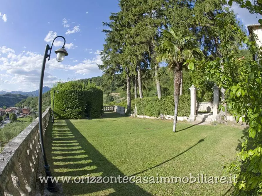 Immagine 25 di Casa indipendente in vendita  a Ascoli Piceno