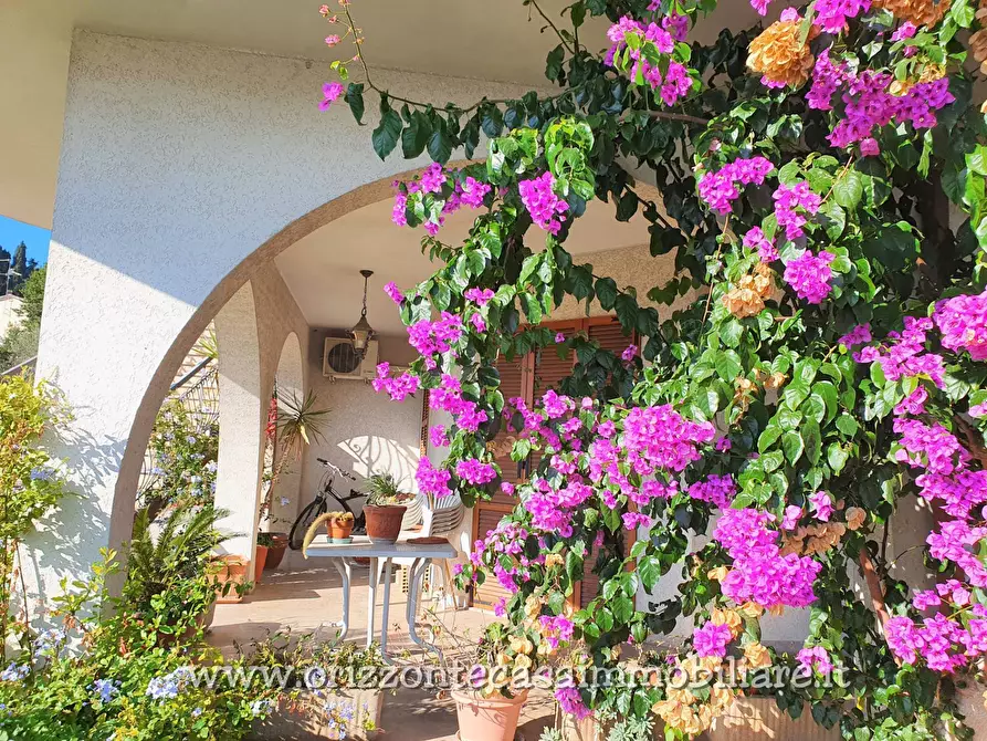 Immagine 8 di Villa in vendita  a Spinetoli