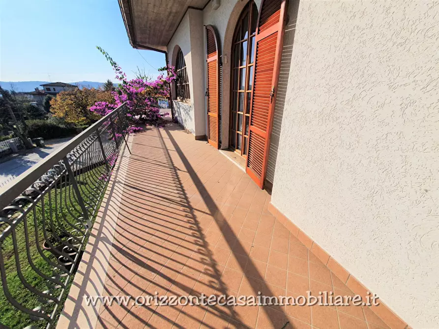 Immagine 14 di Villa in vendita  a Spinetoli