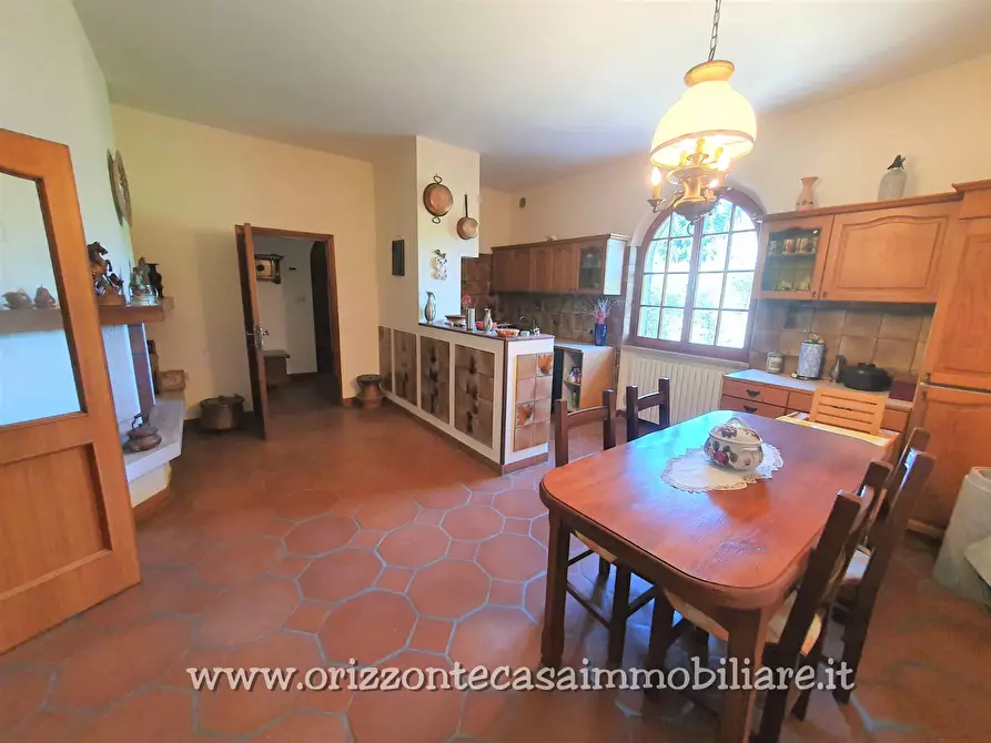 Immagine 19 di Villa in vendita  a Spinetoli