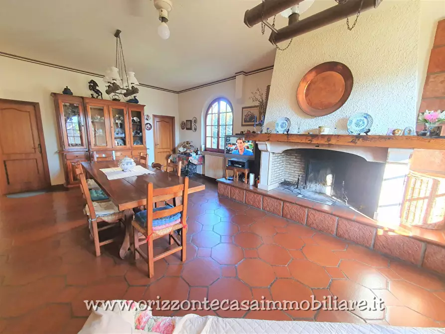 Immagine 21 di Villa in vendita  a Spinetoli