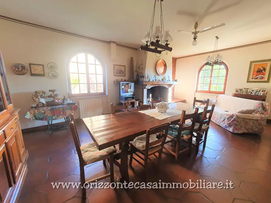 Immagine 23 di Villa in vendita  a Spinetoli