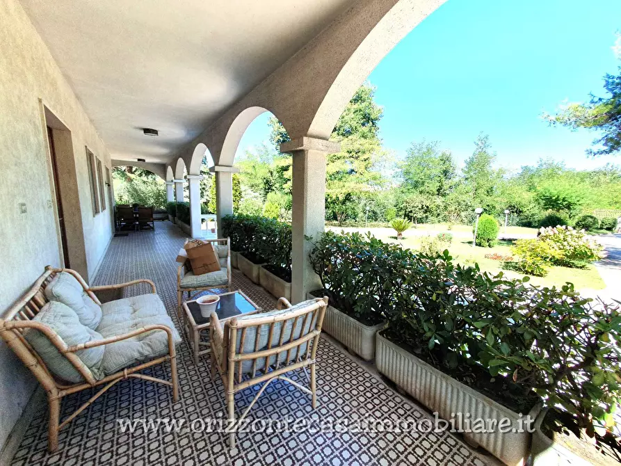 Immagine 28 di Villa in vendita  a Ascoli Piceno