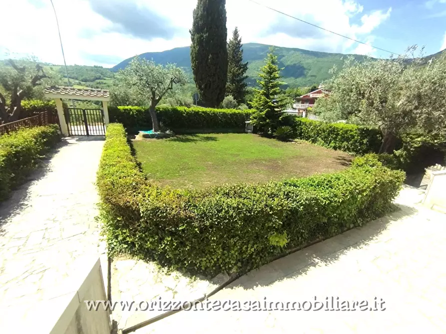 Immagine 24 di Appartamento in vendita  a Folignano