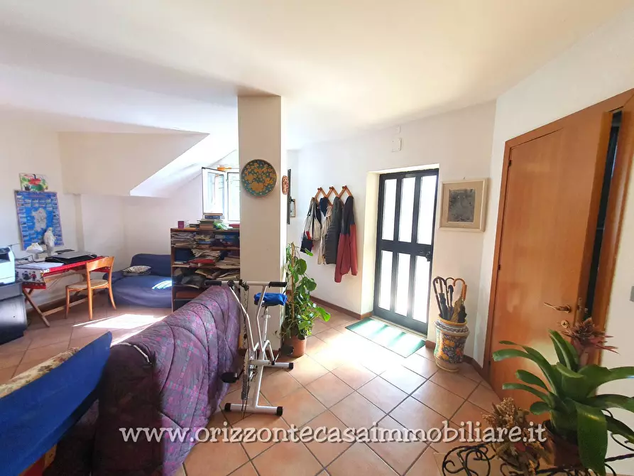 Immagine 22 di Appartamento in vendita  a Ascoli Piceno