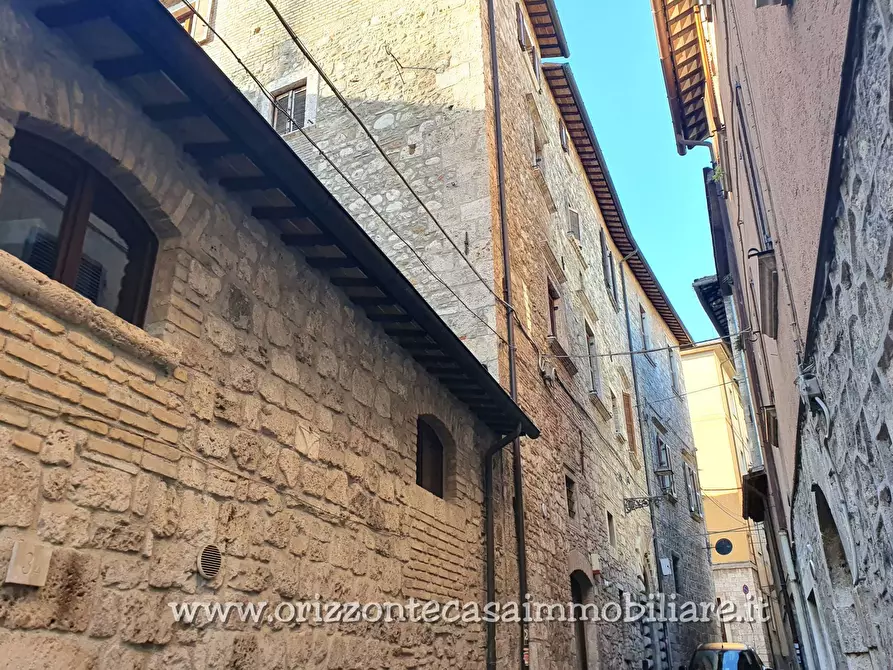 Immagine 2 di Appartamento in vendita  a Ascoli Piceno