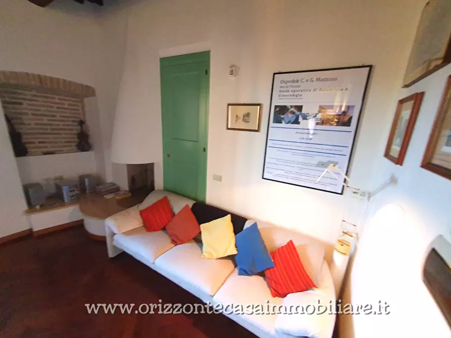 Immagine 14 di Appartamento in vendita  a Ascoli Piceno