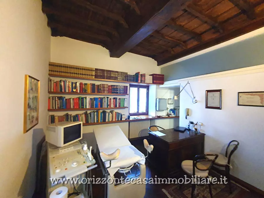 Immagine 20 di Appartamento in vendita  a Ascoli Piceno