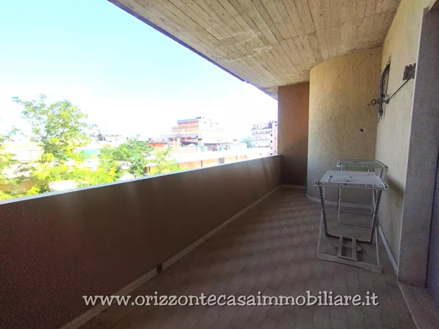 Immagine 28 di Appartamento in vendita  a Folignano